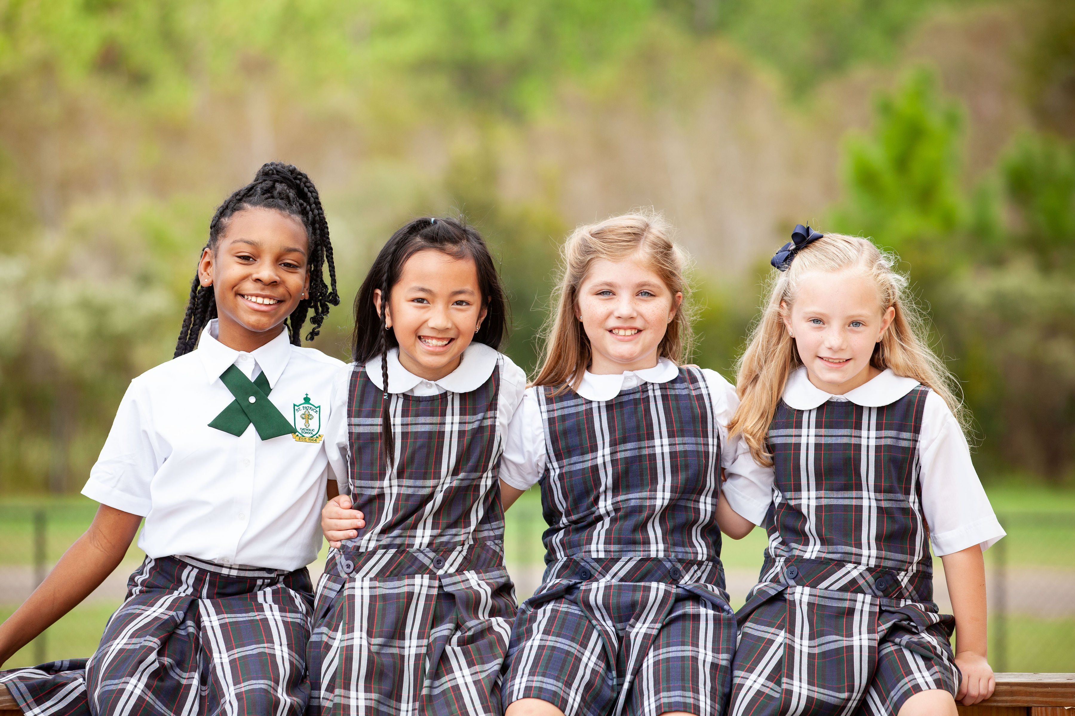 girls-on-early-childhood-deck-st-patrick-catholic-school